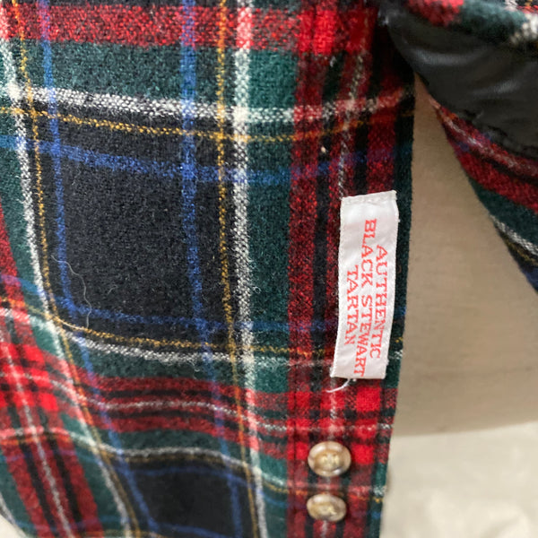 Black Stewart Tartan Tag on Pendleton Black Stewart Tartan Trail Shirt Wool Flannel Shirt SZ L