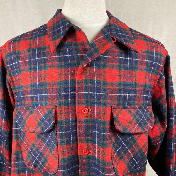 Upper Collar View of Vintage Red, Blue & Green Pendleton Board Shirt SZ XL