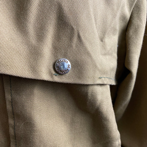 Snaps on Vintage Filson Dry Finish Tin Cloth Cruiser