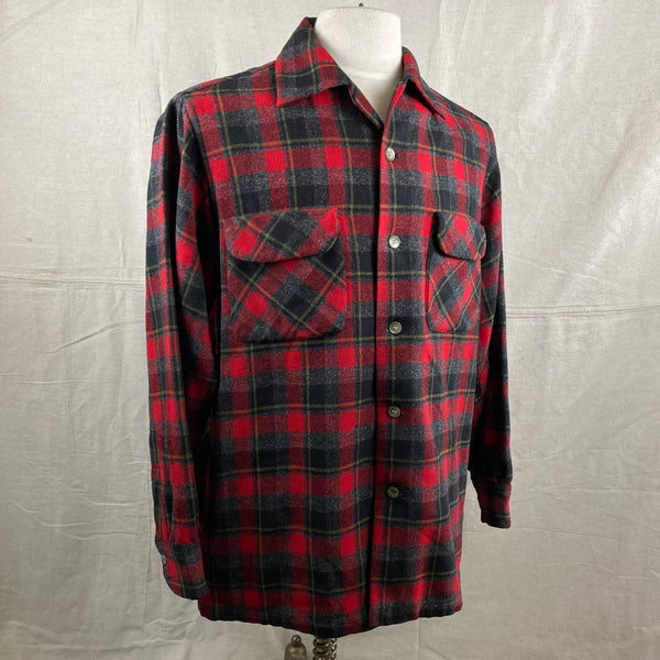 Right Angle View of Vintage 50s/60s Era Red and Black Pendleton Board Shirt SZ M
