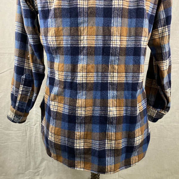 Lower Rear View of Vintage Pendleton Plaid Wool Flannel Shirt SZ 16 1/2