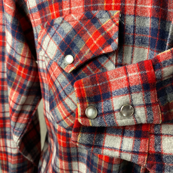 Left Cuff View of Vintage Pendleton Red & Blue Plaid High Grade Western Wear Flannel Shirt SZ L