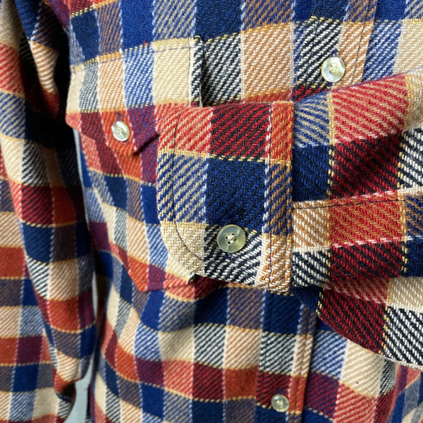 Left Cuff View of Vintage Pendleton Wool Shirt Jac Shirt SZ M