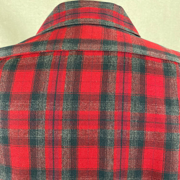 Close Up View of Rear Collar on Vintage Sir Pendleton Red and Grey Wool Shirt SZ L