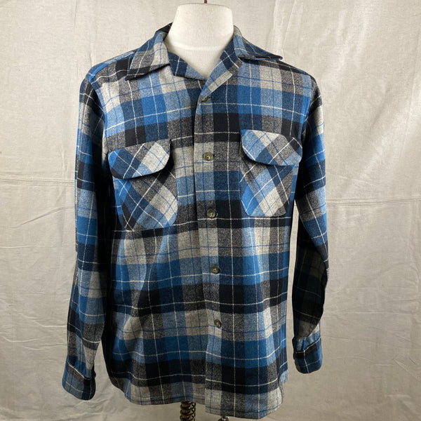 Front View of Vintage Blue/Black Pendleton Board Shirt SZ M