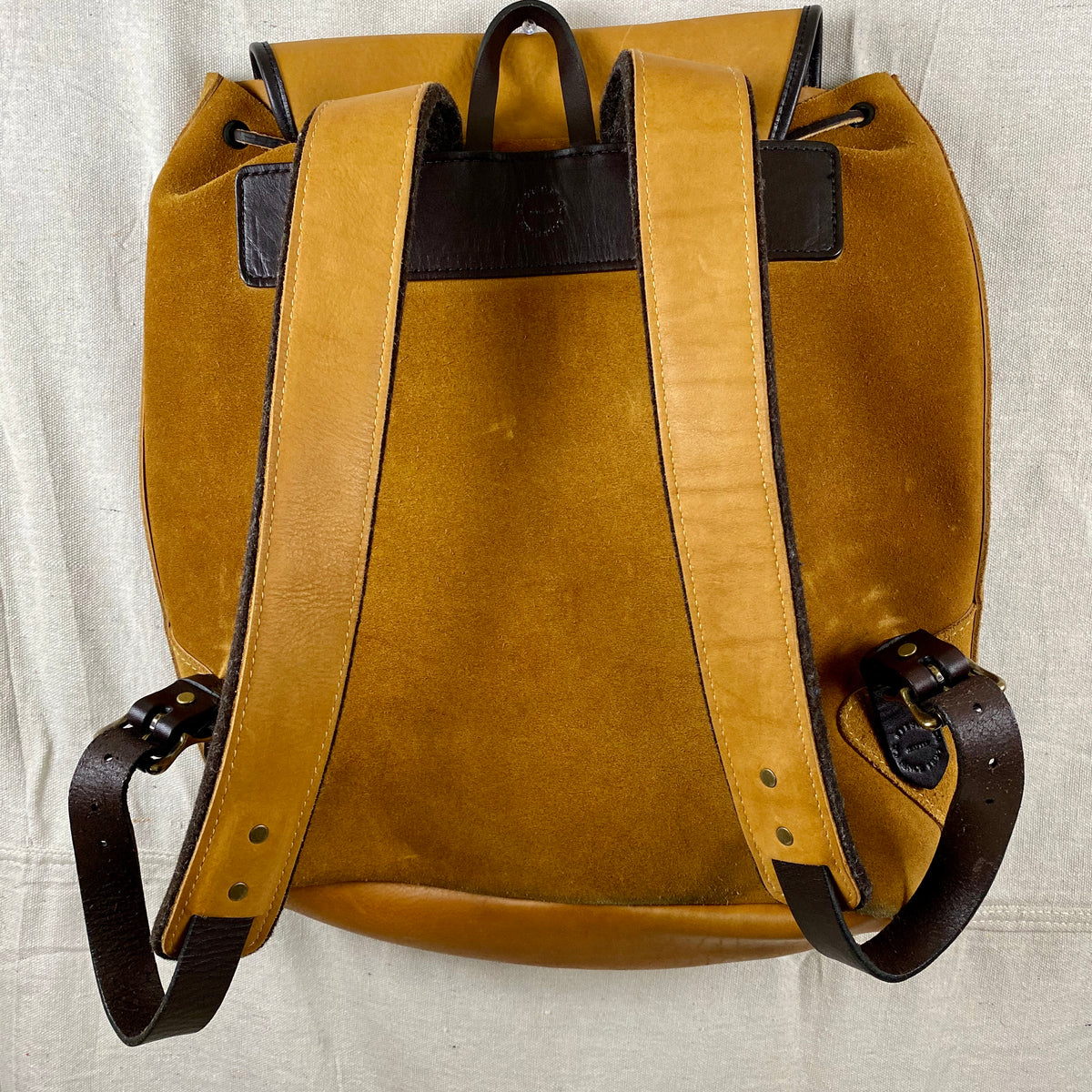 Filson Rugged Suede Backpack – Old Timer's Closet