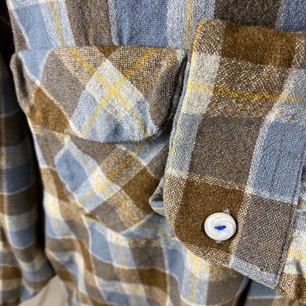 Left Cuff View on Vintage Blue & Grey Pendleton Board Shirt SZ XL