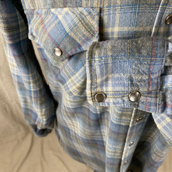 Left Cuff View on Vintage Pendleton Blue Plaid High Grade Western Wear Flannel Shirt SZ XL