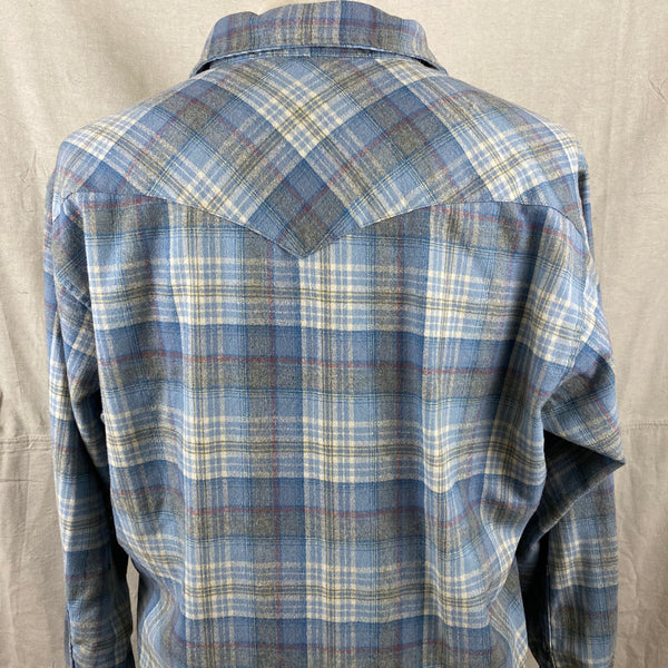 Upper Rear View of Vintage Pendleton Blue Plaid High Grade Western Wear Flannel Shirt SZ XL